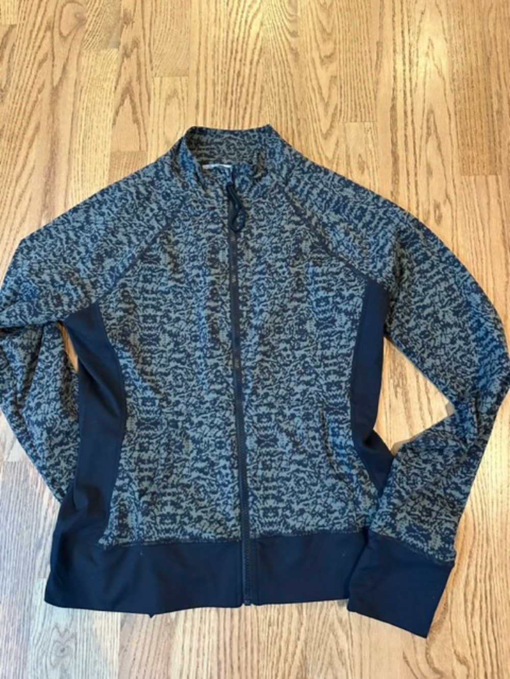 THREADS 4 THOUGHT ACTIVEWEAR JACKET, SIZE LARGE